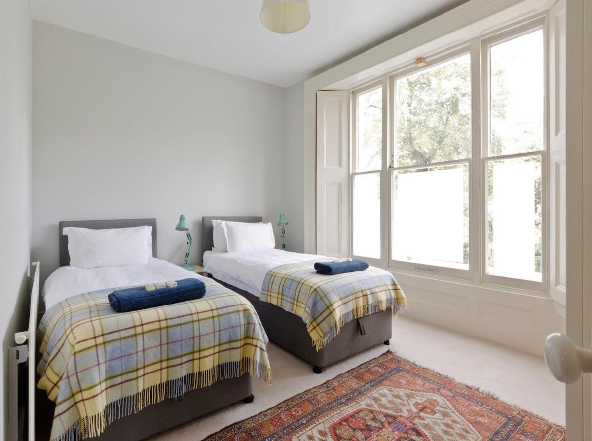 Notting Hill Charm -Sleeps 5 - Urban Retreat Apartment London Exterior photo